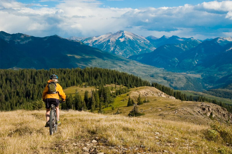 Experiences-Mountain-Biking2-800x533